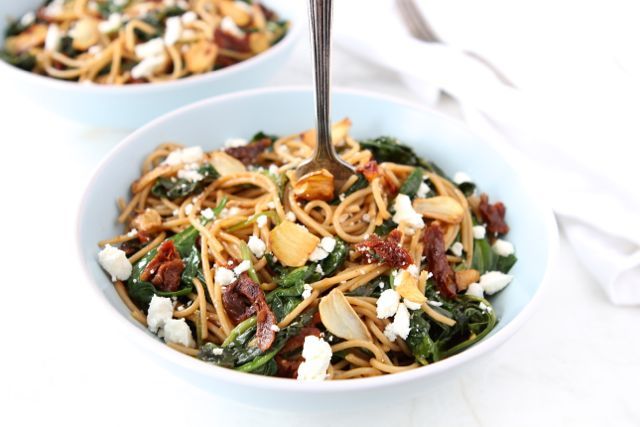 Spaghetti with Sun Dried Tomatoes & Spinach