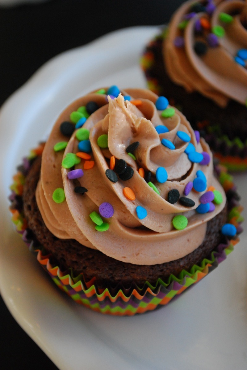 Recipe: Brownie Cupcakes with Brownie Batter Frosting