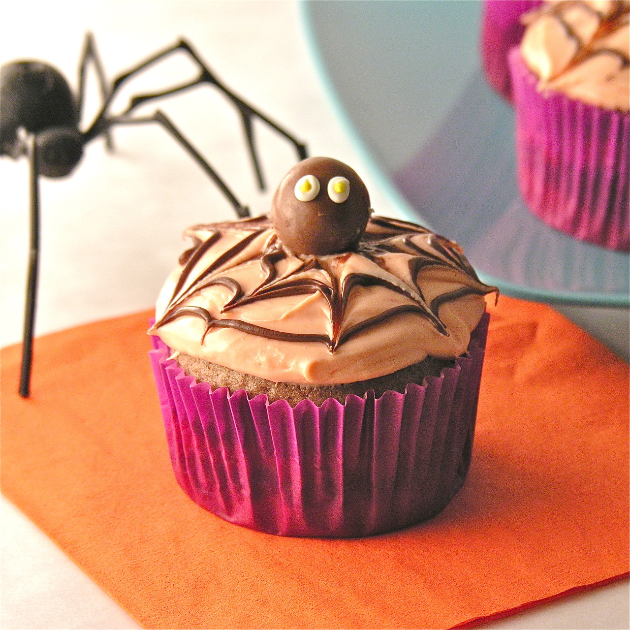 Creepy Spider Cupcakes