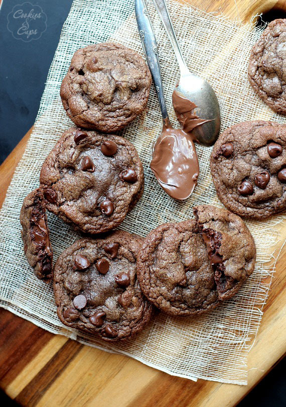 Recipe: Nutella Filled Chocolate Chip Cookies