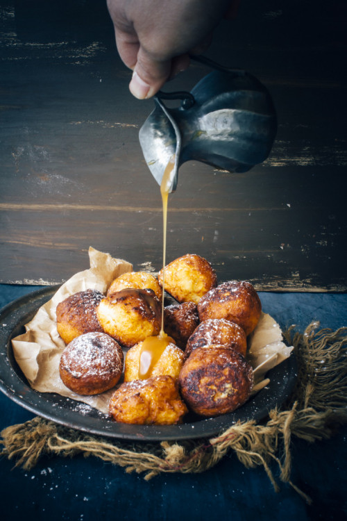 Chai Spiced Ricotta Doughnuts With Salted Caramel SauceSource